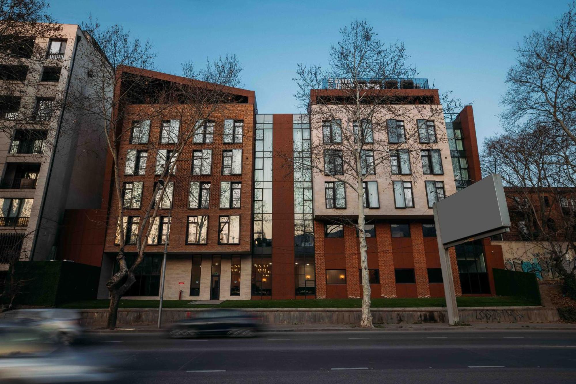 Hotel Monday By Dnt Group Tbilisi Exterior foto