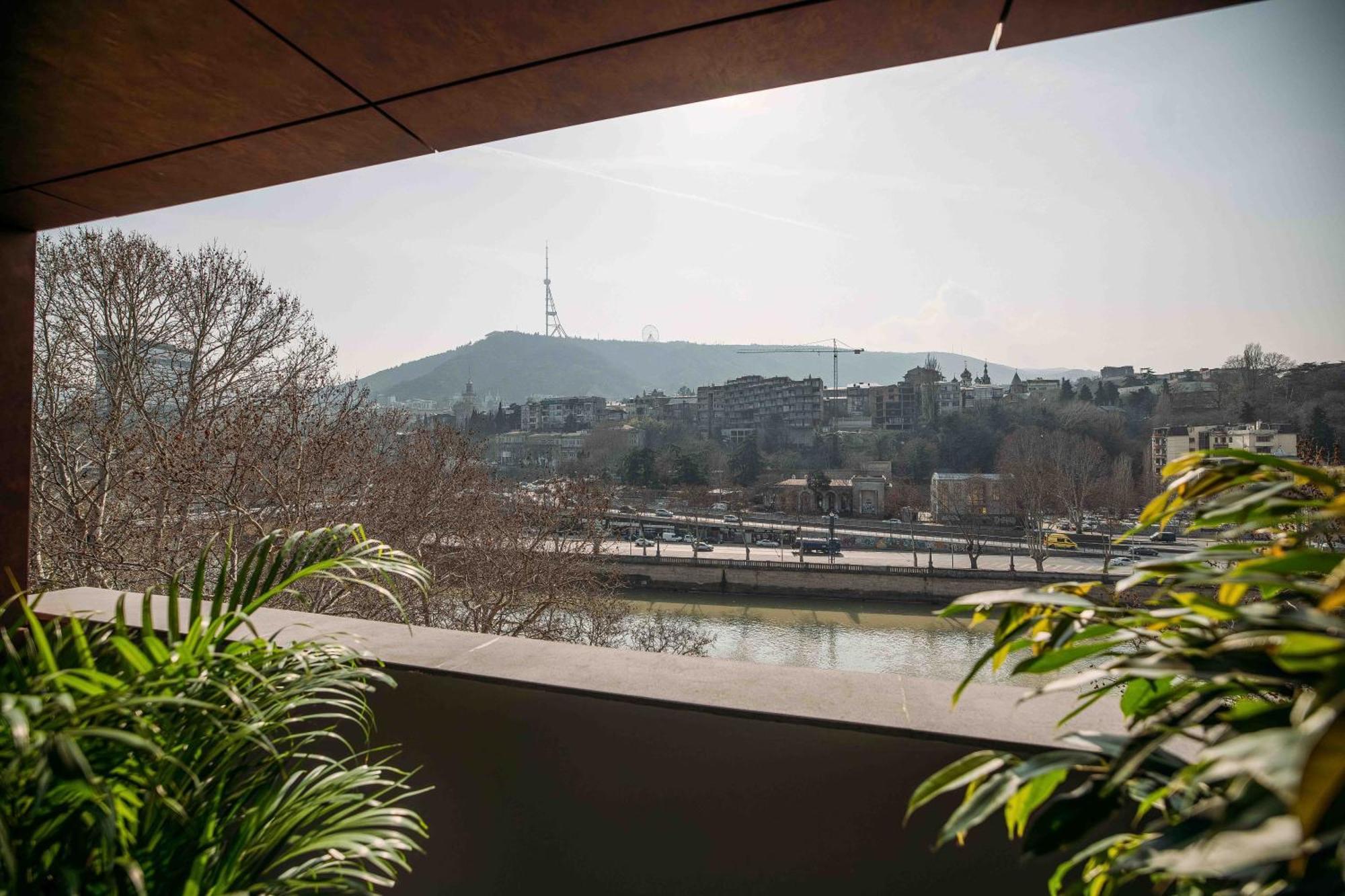 Hotel Monday By Dnt Group Tbilisi Exterior foto