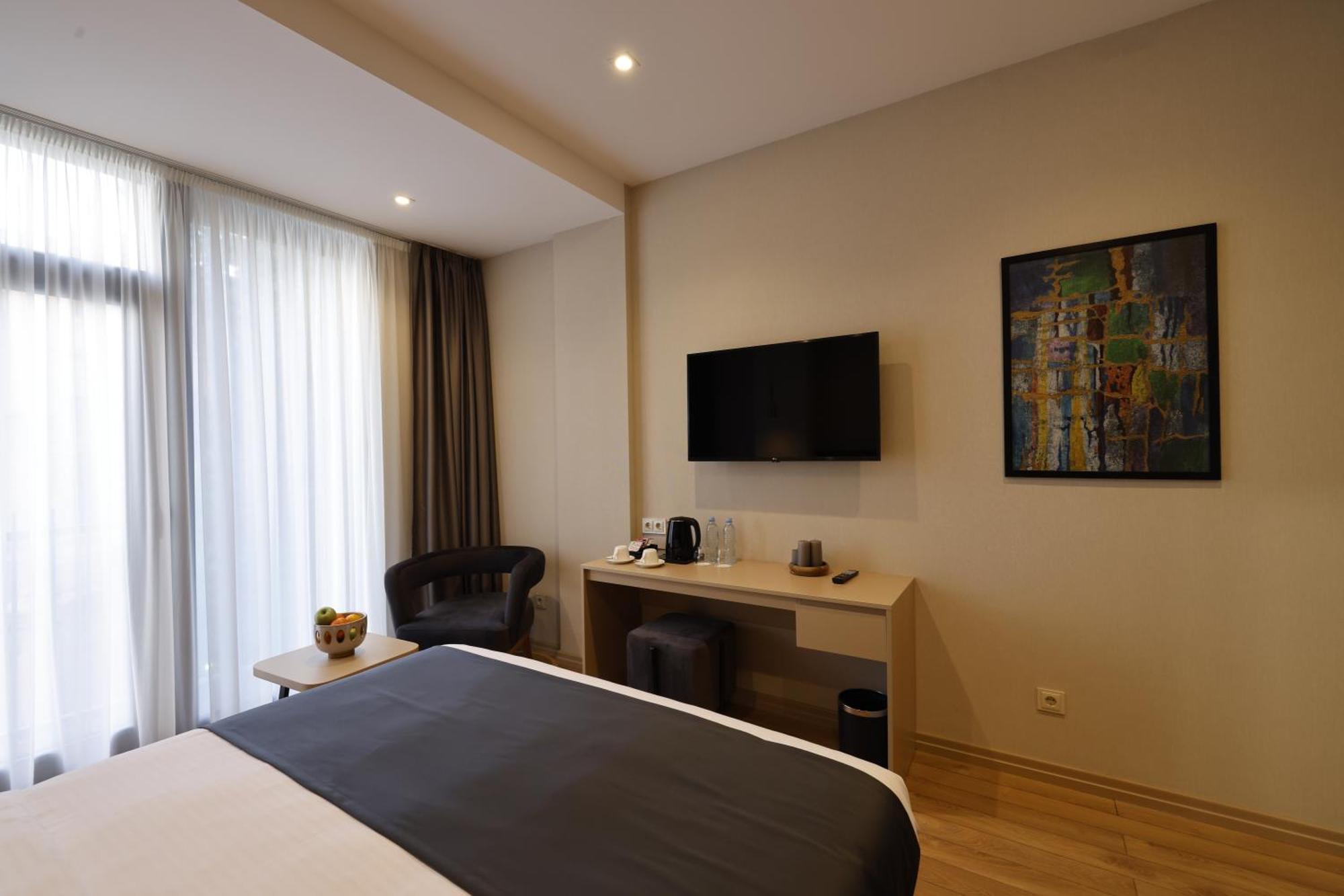 Hotel Monday By Dnt Group Tbilisi Exterior foto