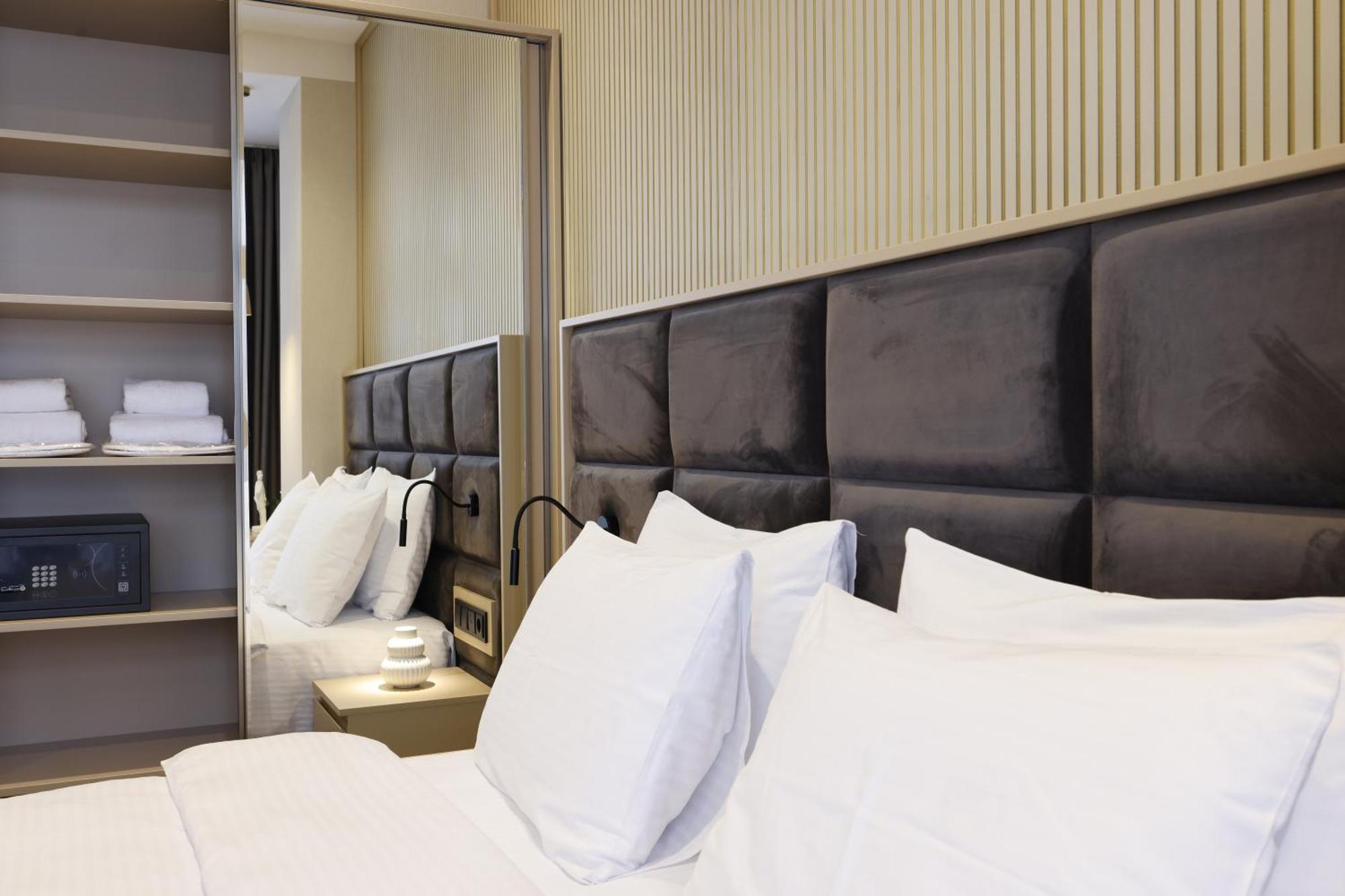 Hotel Monday By Dnt Group Tbilisi Exterior foto